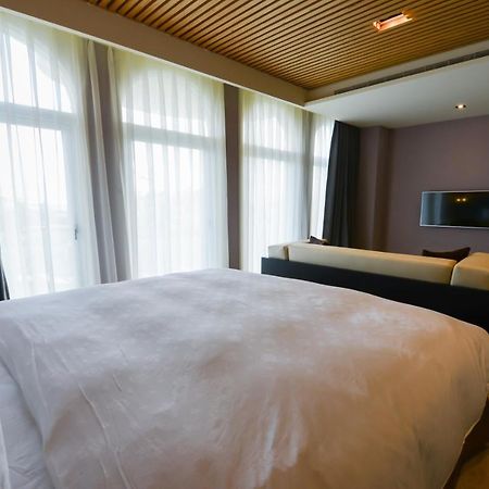 Coastal Lighting Villa Shanjiao Екстериор снимка