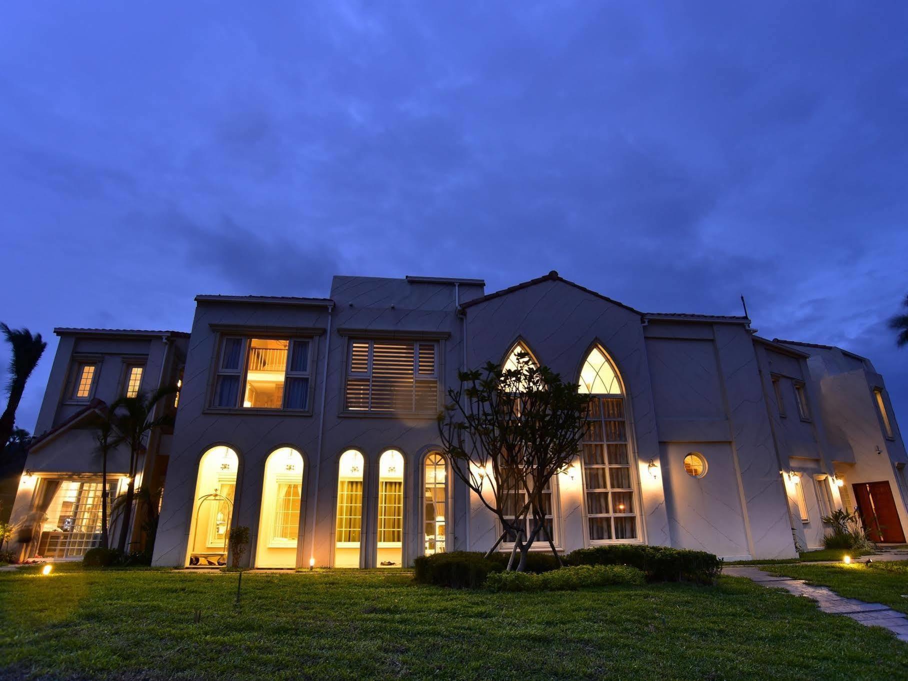 Coastal Lighting Villa Shanjiao Екстериор снимка