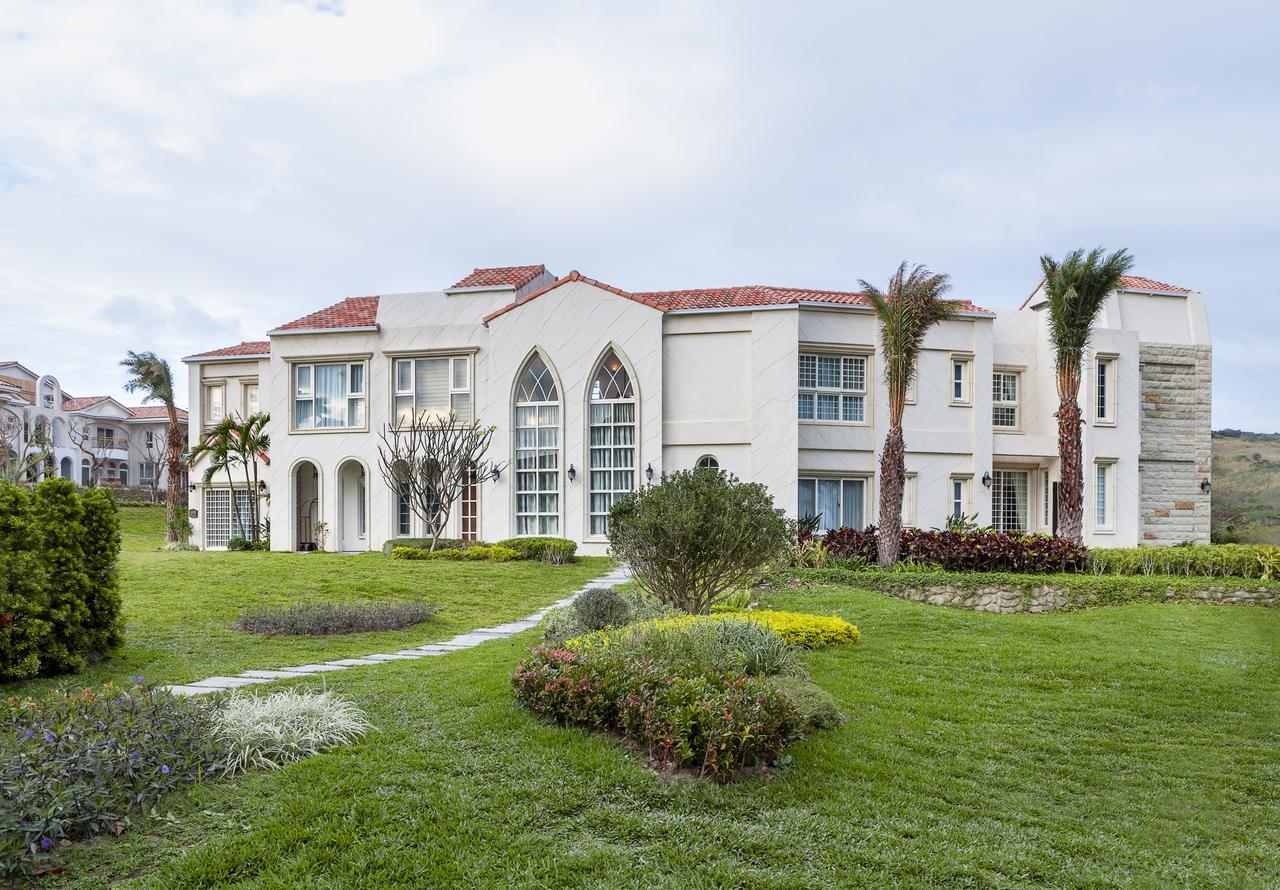 Coastal Lighting Villa Shanjiao Екстериор снимка